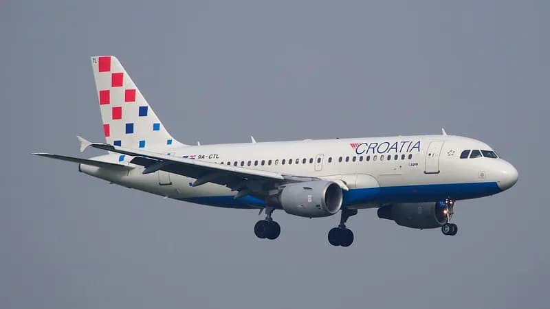 Snažni udari bure napravili kolaps: Letovi za Dubrovnik otkazani i preusmjereni