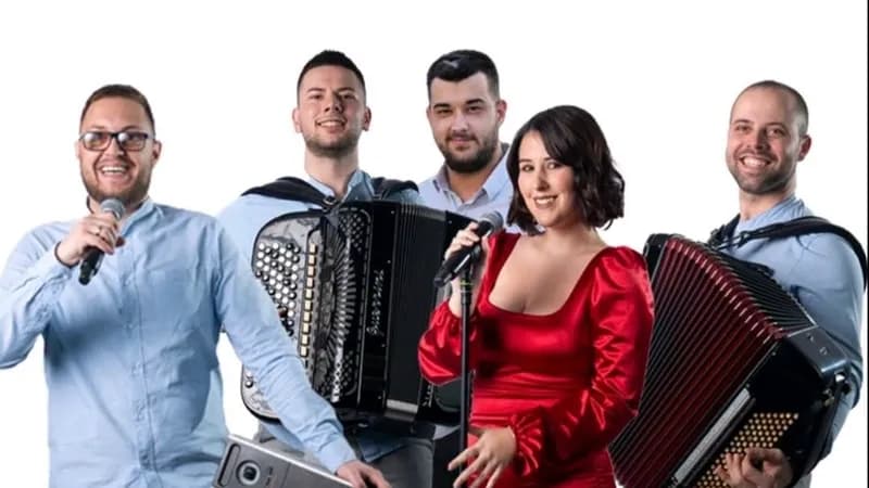 Večeras koncert vokalno-instrumentalnog sastava “Braća Trifković” na Otvorenoj sceni u Bijeljini