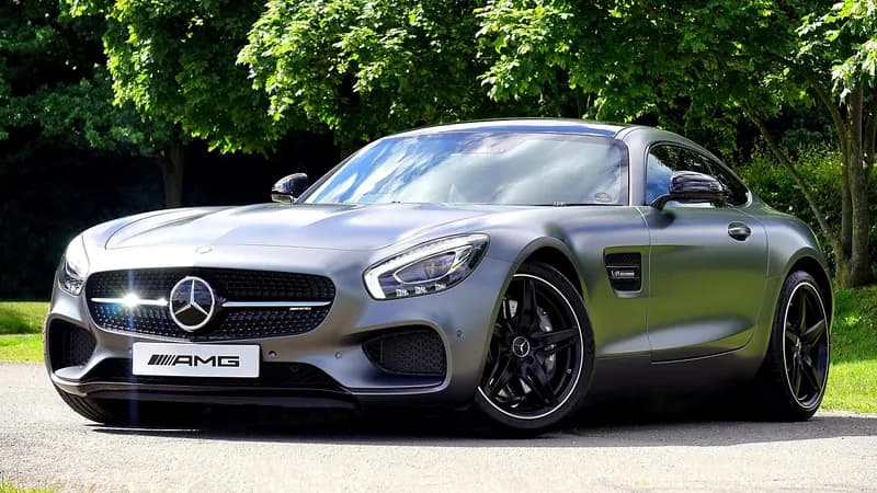Za 10 automobila u BiH plaćeno više od 4,2 miliona KM: Pogledajte koji model je najskuplji