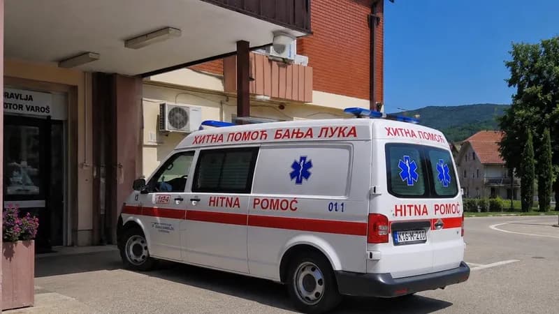 Saobraćajna nesreća kod Brčkog: Poginuo vozač golfa, troje povrijeđeno