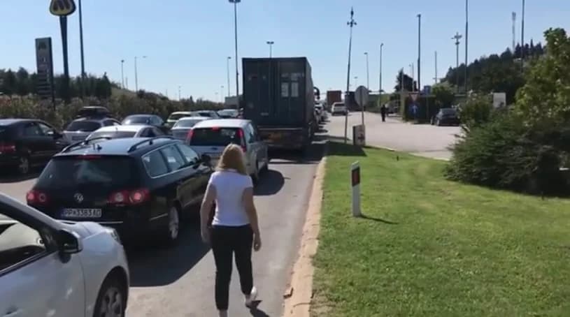haos na granicama; evzoni pred najtežim vikendom ovog leta, evo i zašto