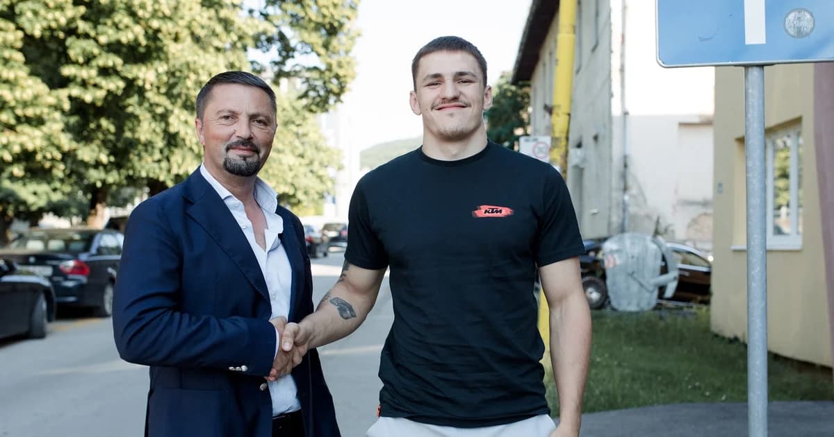privrednik slavenko ristić podržao mma borca iz vlasenice nikolu gradinca