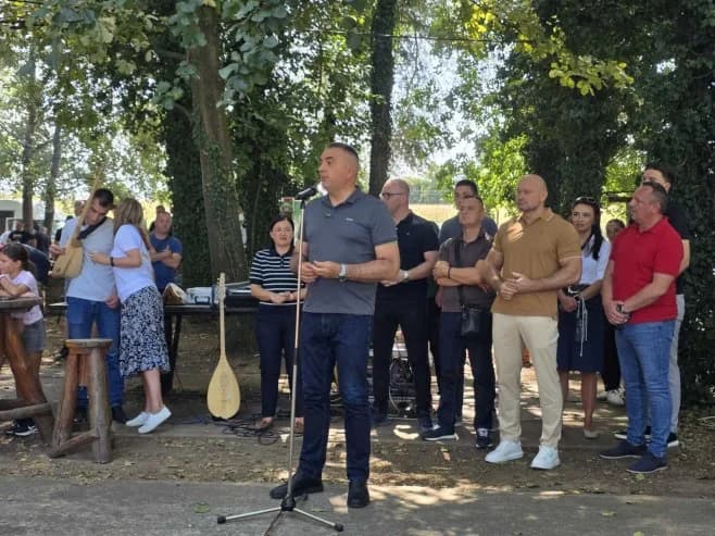minić: vlada srpske nastavlja ulaganja u sve lokalne zajednice