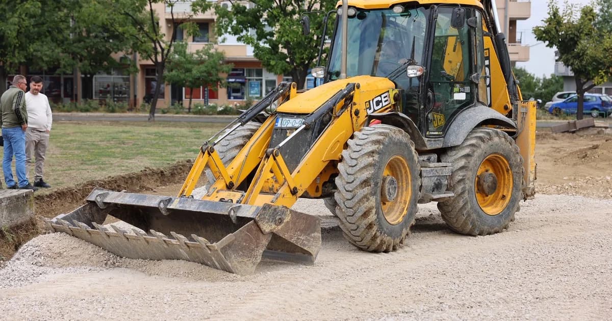 ugljevik dobija 550 kvadrata novog parking prostora i novu pješačku stazu
