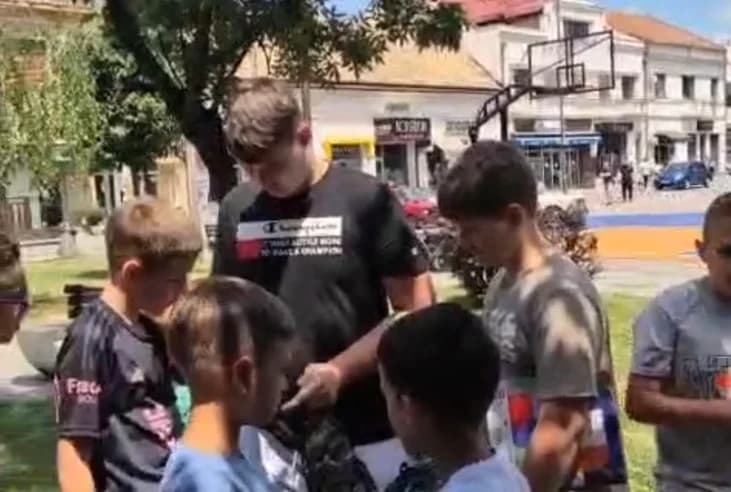 panini sličice razmjena u bijeljini