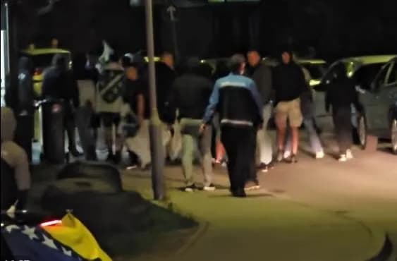 Haos na ulicama u BiH posle remija sa Kanadom: Sukobili se Hrvati i Bošnjaci