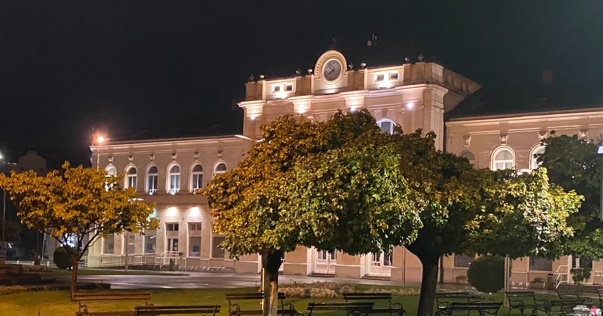od ponedjeljka prijave za novčanu pomoć: osnovcima u bijeljini do 80 km za školski pribor