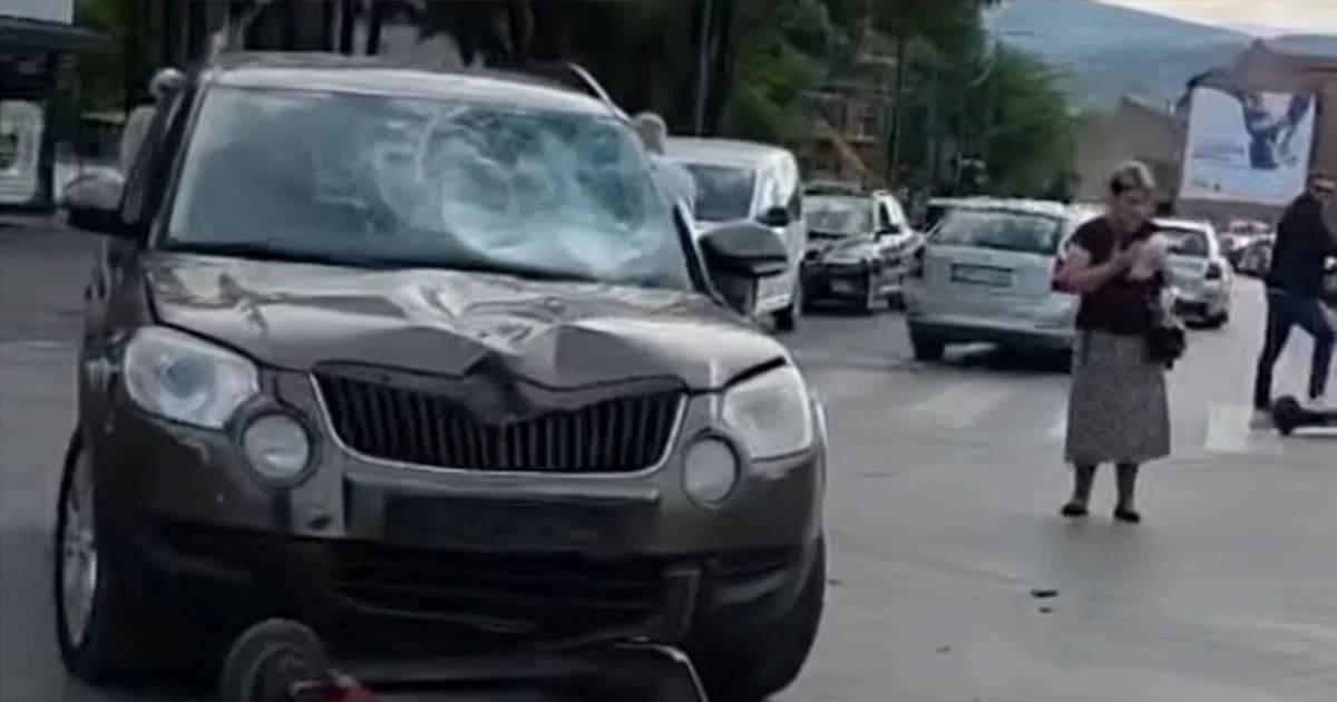 jedna osoba povrijeđena u sudaru automobila i trotineta u sarajevu